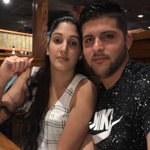 Meet your Posher, Yoni